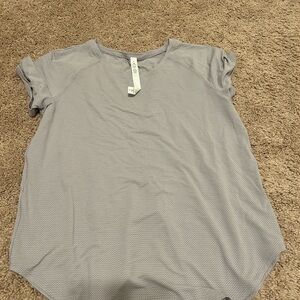 Lululemon top size 6